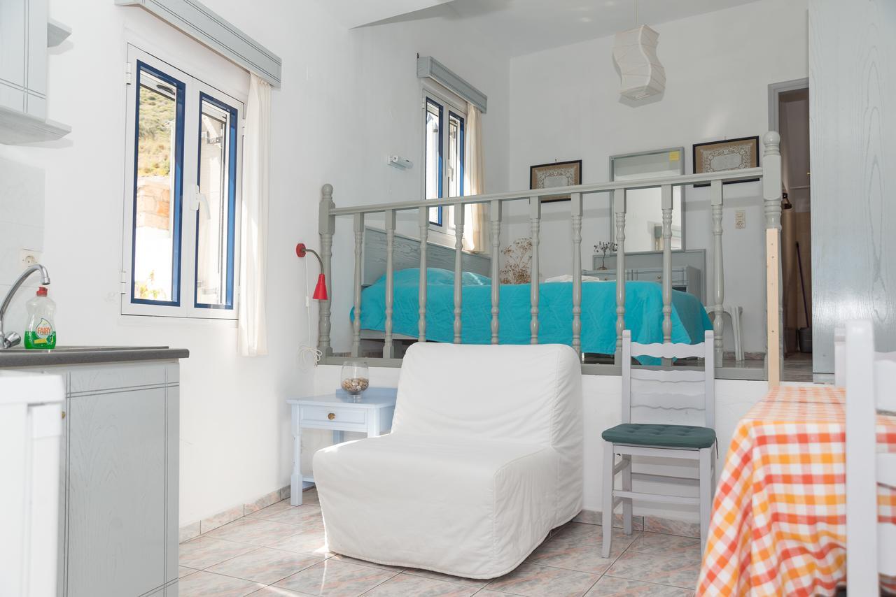 Captain Manos Studio Apartments Grikos Bay  Extérieur photo