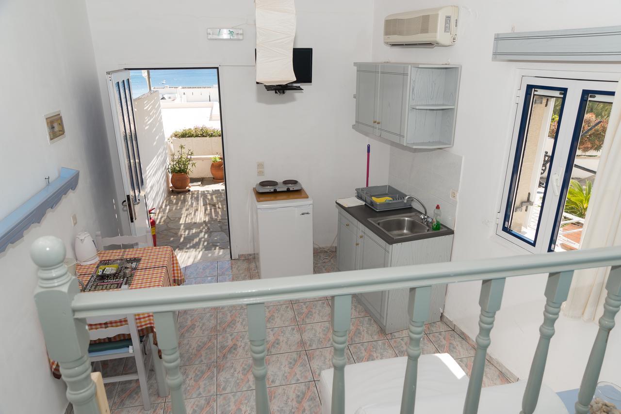 Captain Manos Studio Apartments Grikos Bay  Extérieur photo